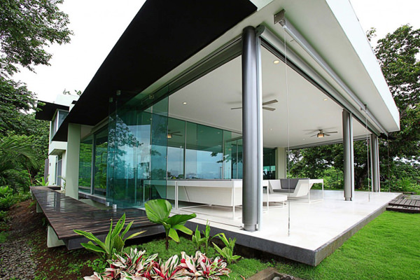 Triangulo House