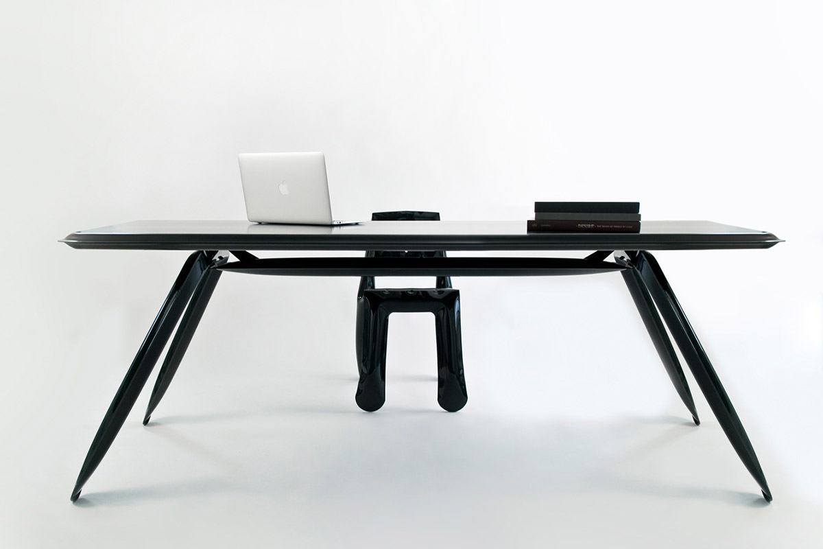 Nogi-fidu-table-03